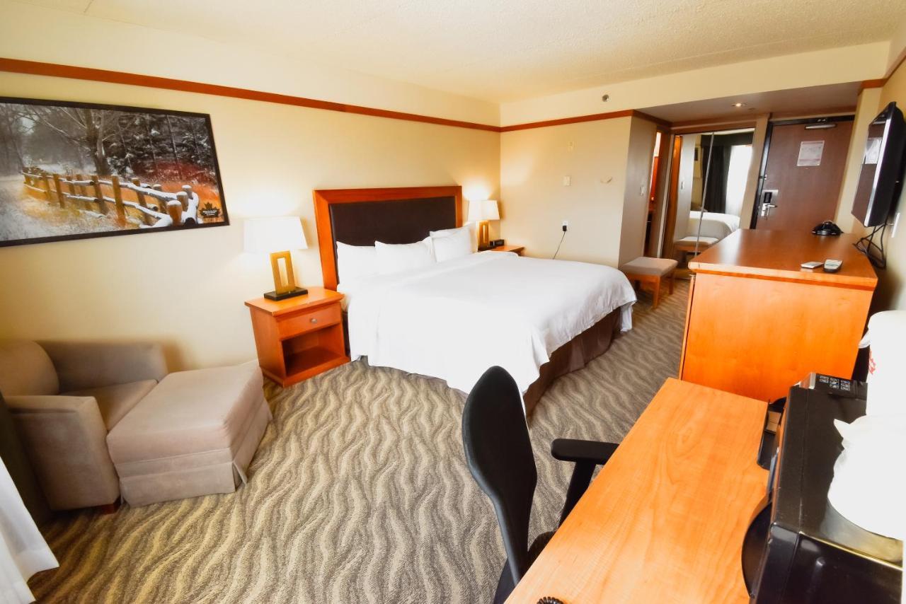Canad Destination Centre Polo Park Hotel 3*