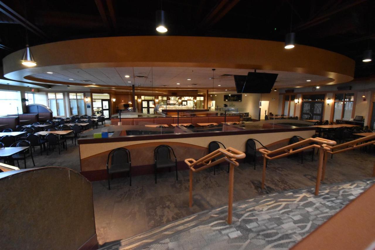 Hotel Canad Destination Centre Polo Park